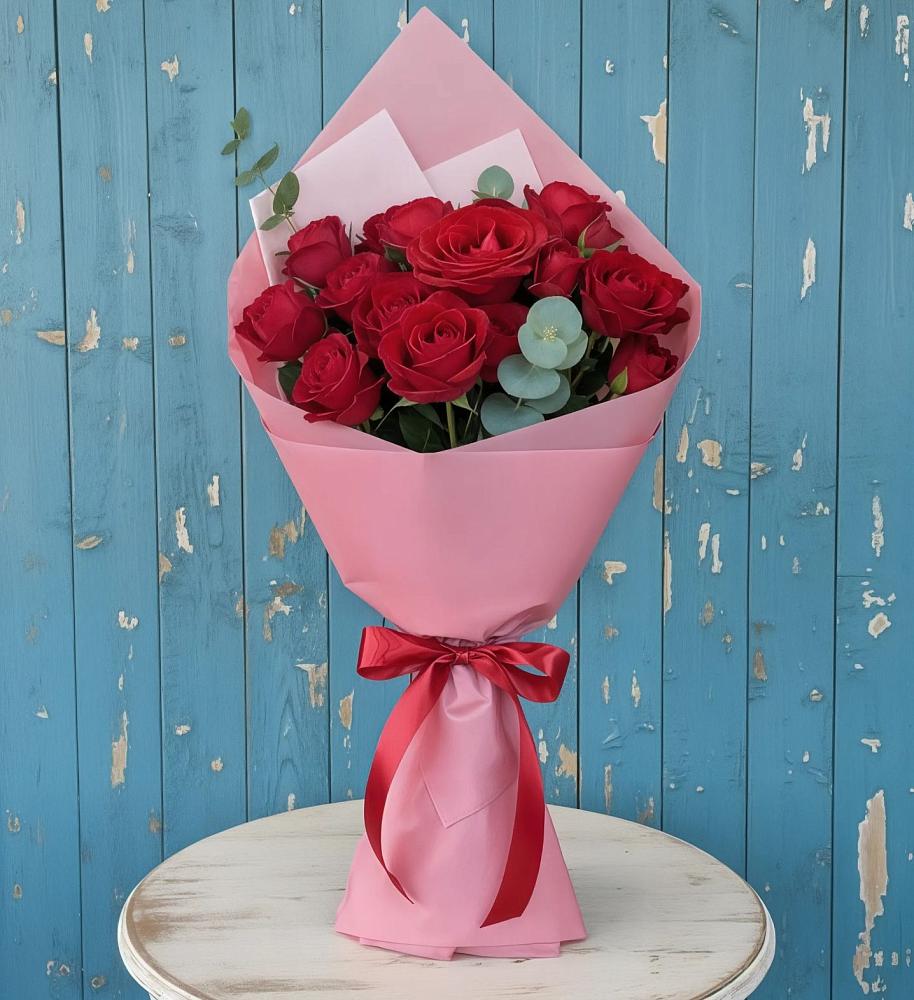 Букет красный бархат в Батайске Букет цветов из: Розы в Батайске