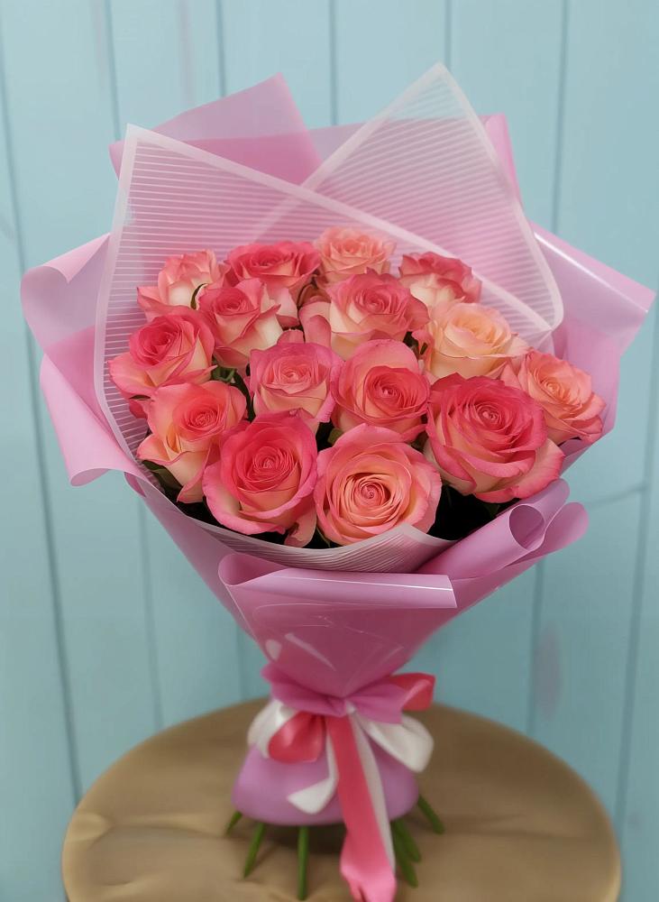 15 Розовых роз Равель в Батайске Букет 15 Розовых роз Равель в Батайске
