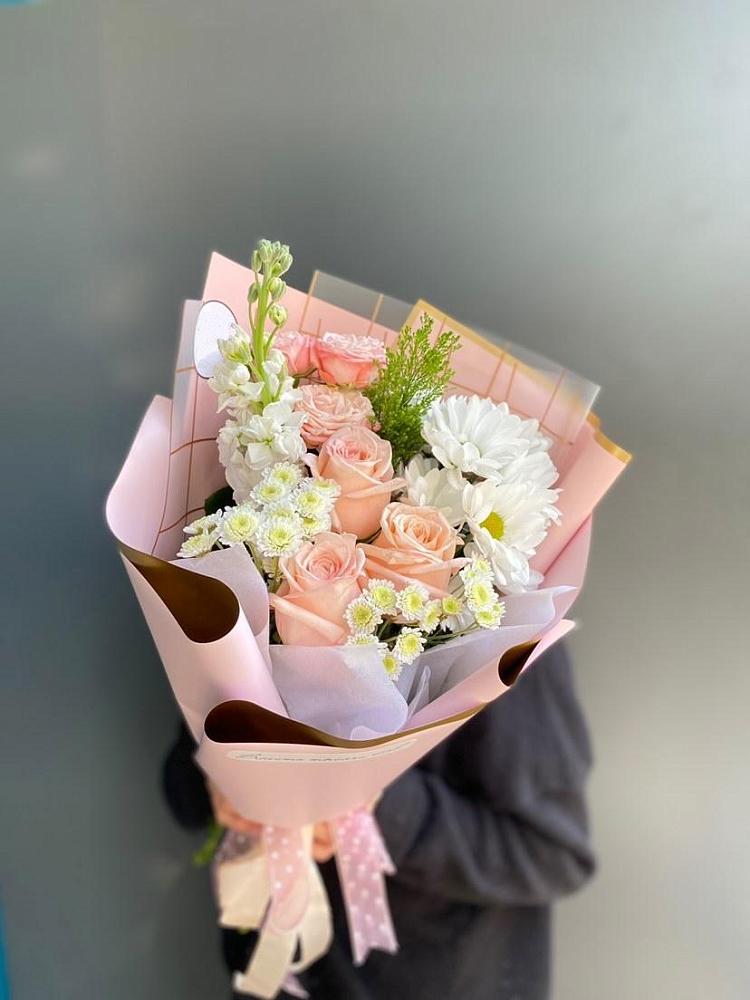 Букет факел любви в Батайске Букет цветов из: Хризантемы и Розы в Батайске