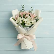 Букет Утренний поцелуй в Батайске Букет цветов из:  Альстромерии в Батайске