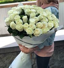 35 Белых роз в Батайске Букет 35 Белых роз в Батайске