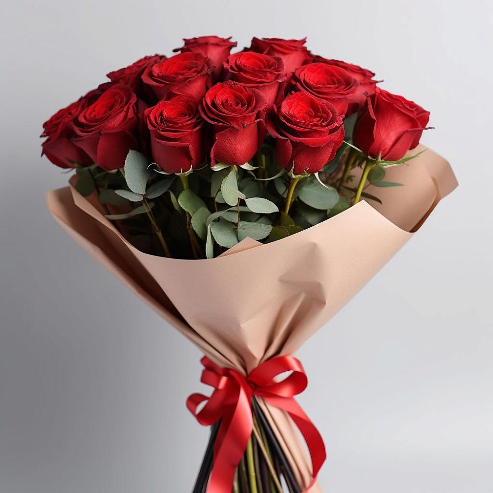 15 Красных роз Эдлесс Лав в Батайске Букет 15 Красных роз Эдлесс Лав в Батайске