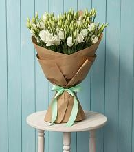 Букет цветов из:  Лизиантусы в Батайске