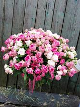Розовые кустовые розы Натали и Лав Лидия в Батайске Букет Розовые кустовые розы Натали и Лав Лидия в Батайске