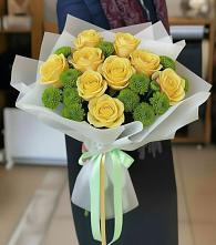 Букет цветов из:  Хризантемы и Розы в Батайске