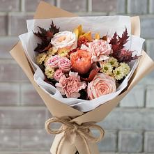 Букет осеннее настроение в Батайске Букет цветов из:  Гвоздики, Хризантемы и Розы в Батайске