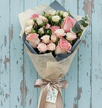 Букет нежный и розовый в Батайске Букет цветов из:  Розы в Батайске