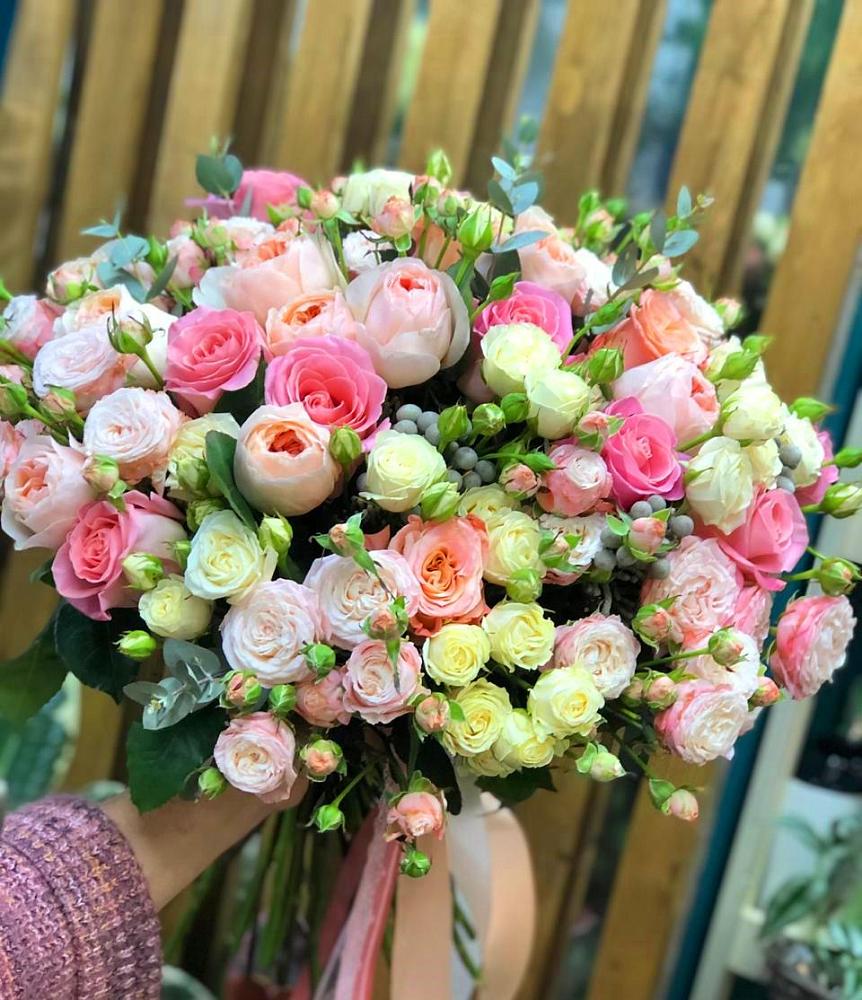 Букет розовый шик в Батайске Букет цветов из: Розы в Батайске