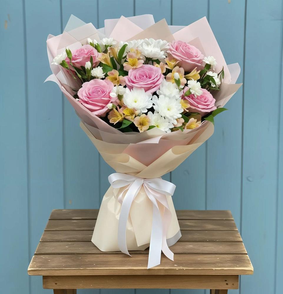 Букет французская меренга в Батайске Букет цветов из: Гвоздики, Орхидеи и Розы в Батайске