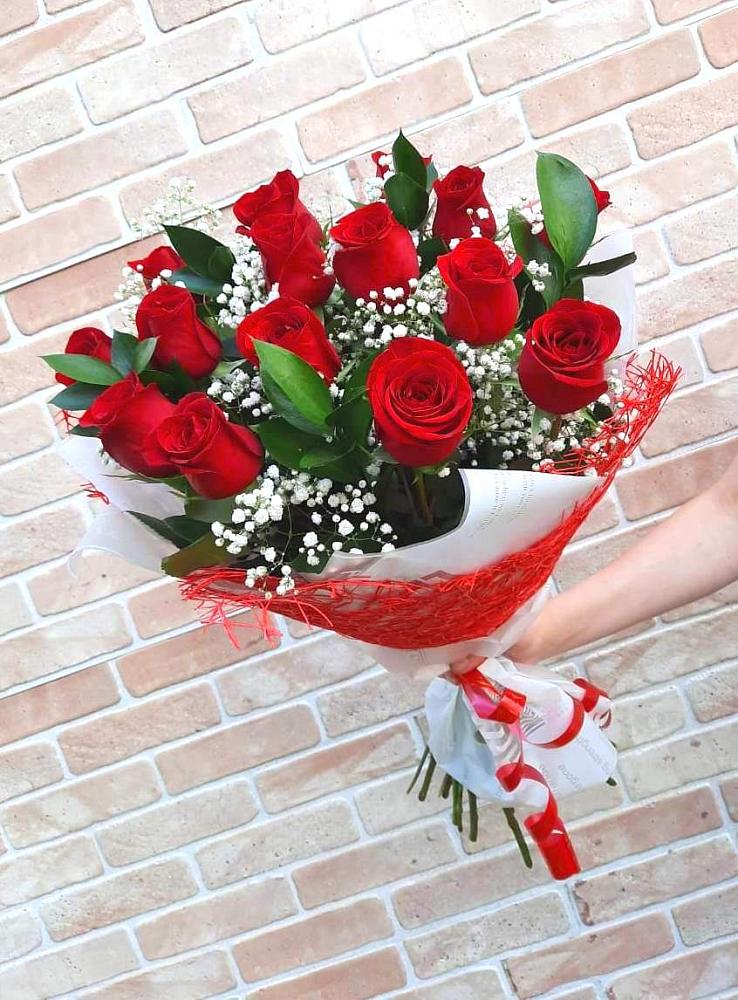 Букет Снежные хлопья в Батайске Букет цветов из: Розы в Батайске