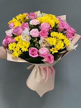 Букет ароматный луг в Батайске Букет цветов из:  Гвоздики, Герберы, Хризантемы и Розы в Батайске